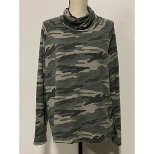 COIN 1804 Long Sleeve Cowl Neck Top Green Camo Size XL